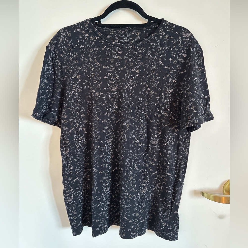 Men’s AllSaints Abstract Floral Tee Size Large